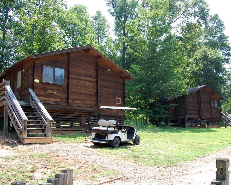 Forest Lake Camping Resort Cabin 18 Advance Ngoại thất bức ảnh